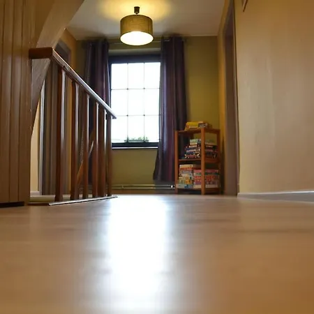 Blanc Bleu Sauna Et Jacuzzi Privatif Borne De Recharge Feriehus