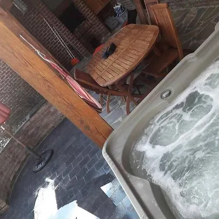 Ferienhaus Blanc Bleu Sauna Et Jacuzzi Privatif Borne De Recharge Rochefort